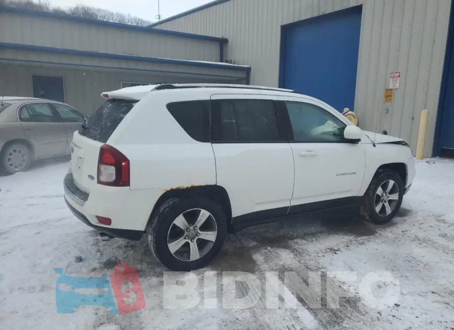 1C4NJDEB1HD110564 Photo# 3