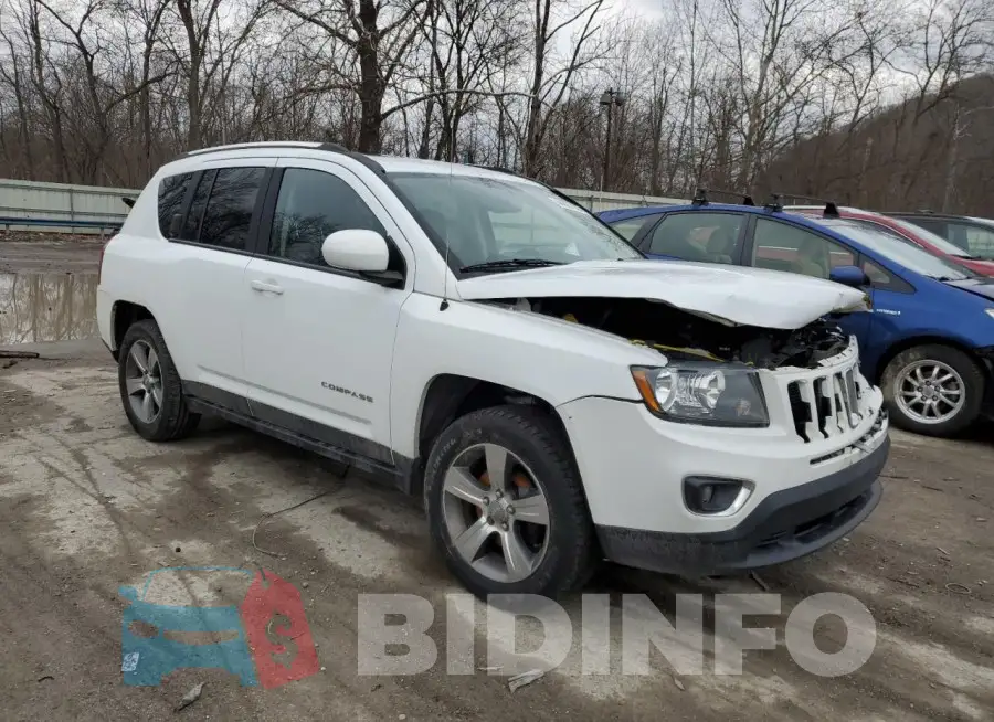 1C4NJDEBXHD103273 Photo# 4