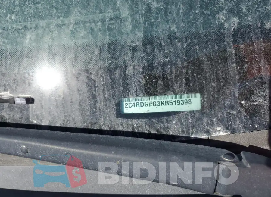 2C4RDGEG3KR519398 Photo# 13