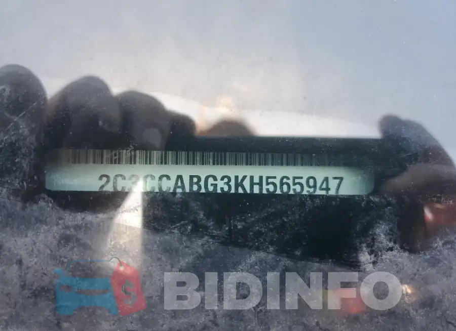 2C3CCABG3KH565947 Photo# 12
