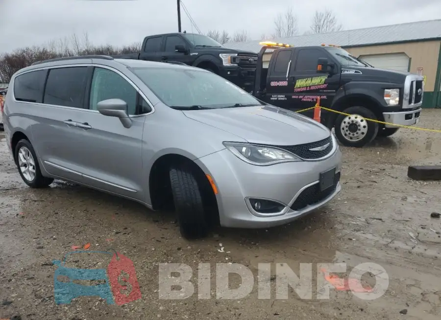 2C4RC1BG3HR510052 Photo# 4