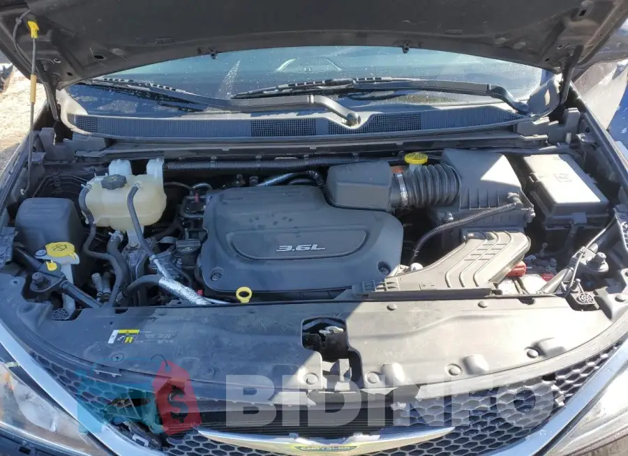 2C4RC1FGXJR123742 Photo# 12