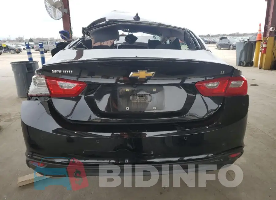 1G1ZD5ST8PF190422 Photo# 6