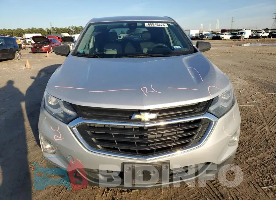 3GNAXHEV8LS512693 Photo# 5