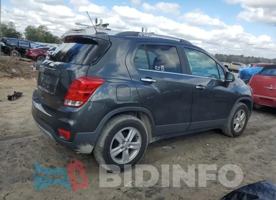 3GNCJLSB6KL360672 Photo# 3