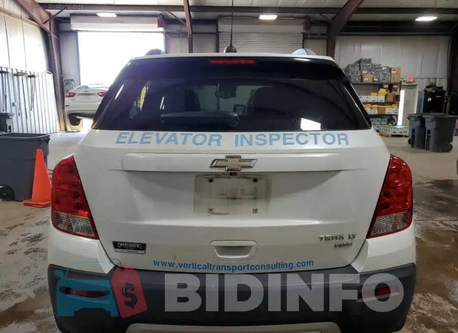 KL7CJPSB6GB586135 Photo# 6