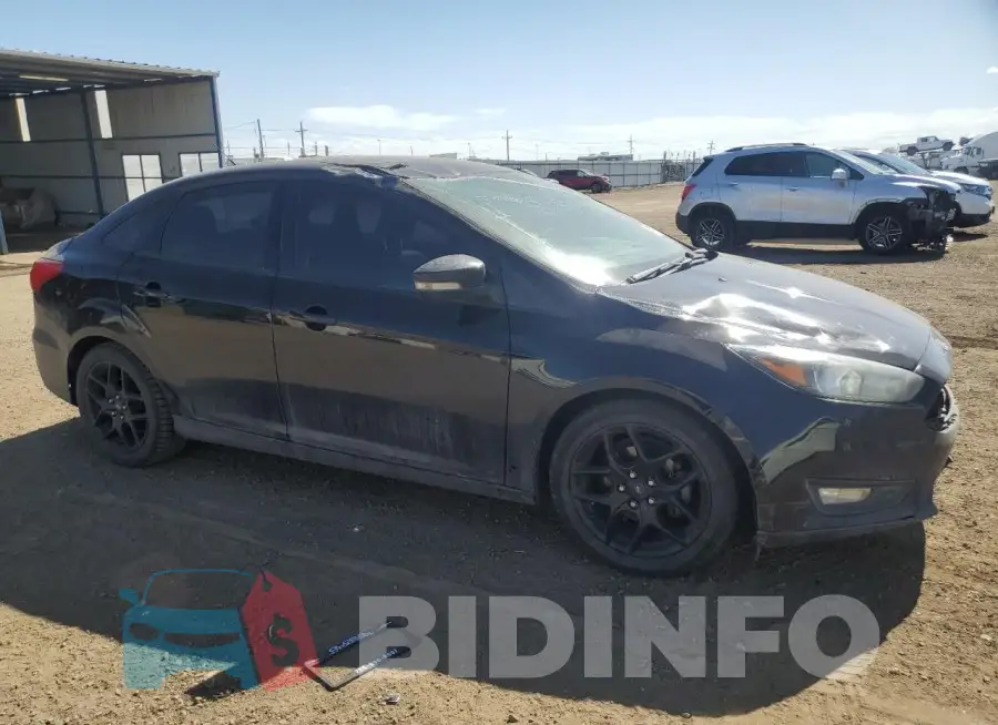 1FADP3F20GL256127 Photo# 4