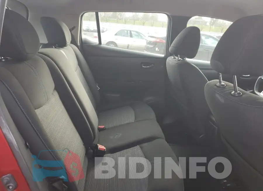 1N4AZ1CP6JC305677 Photo# 10