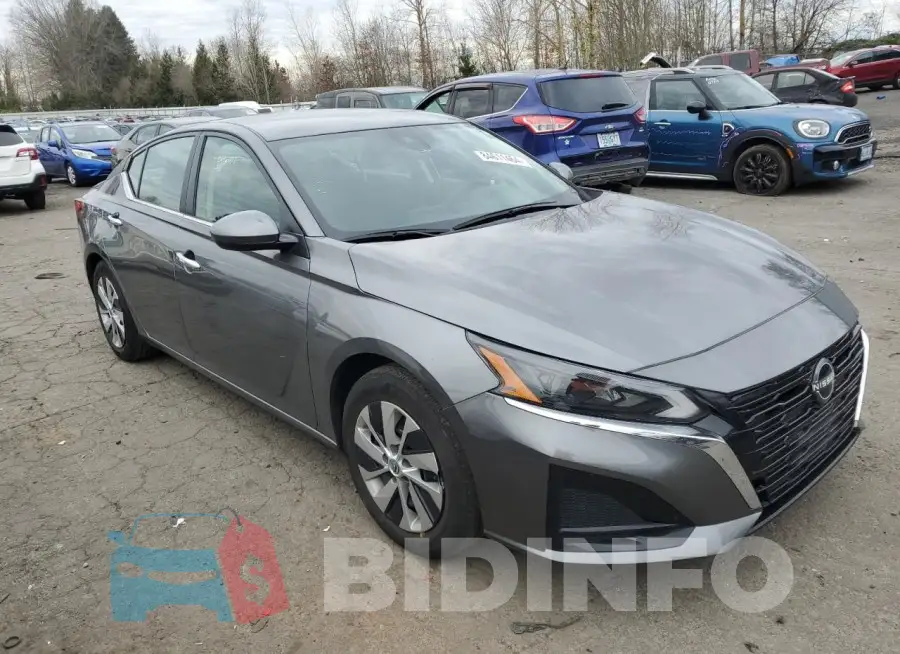 1N4BL4BV2PN390036 Photo# 4