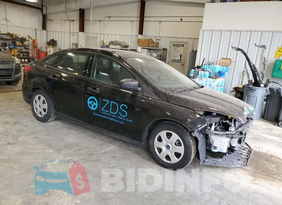 1FADP3E22GL288174 Photo# 4
