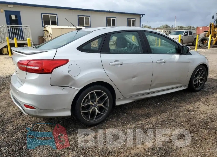 1FADP3F20GL230384 Photo# 3
