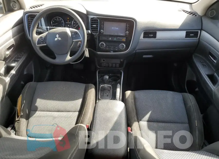 JA4AD2A39JZ006142 Photo# 8
