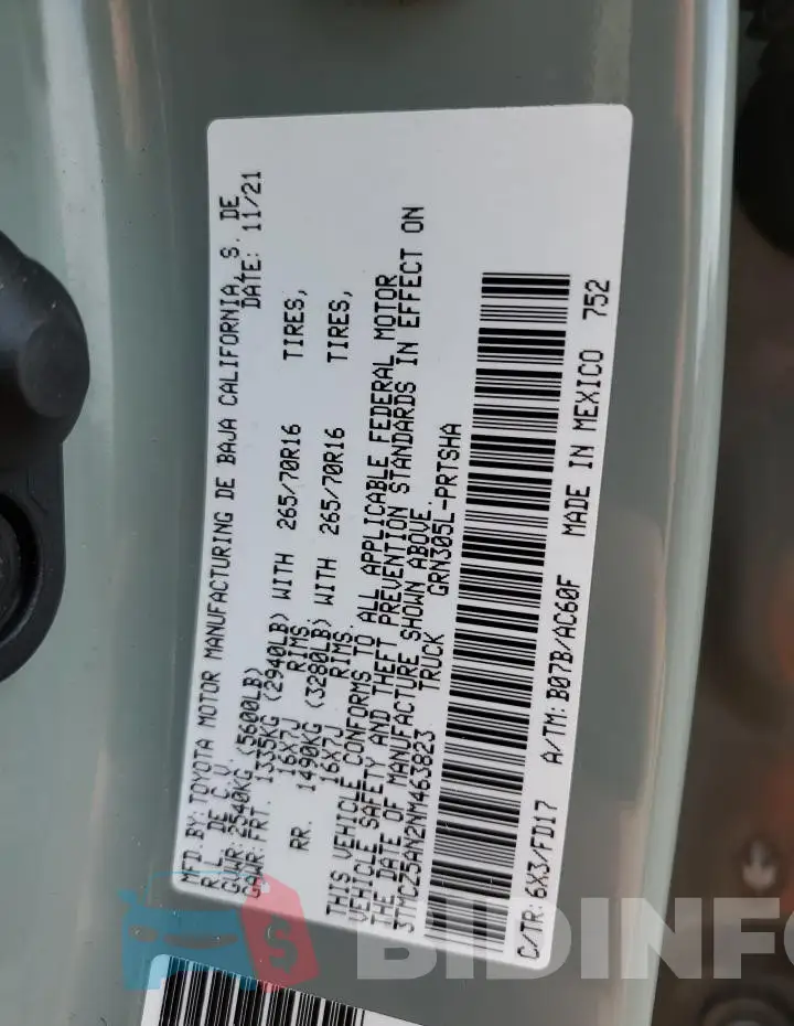 3TMCZ5AN2NM463823 Photo# 14