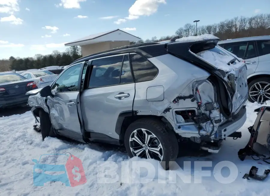 JTMFB3FV0MD067950 Photo# 2