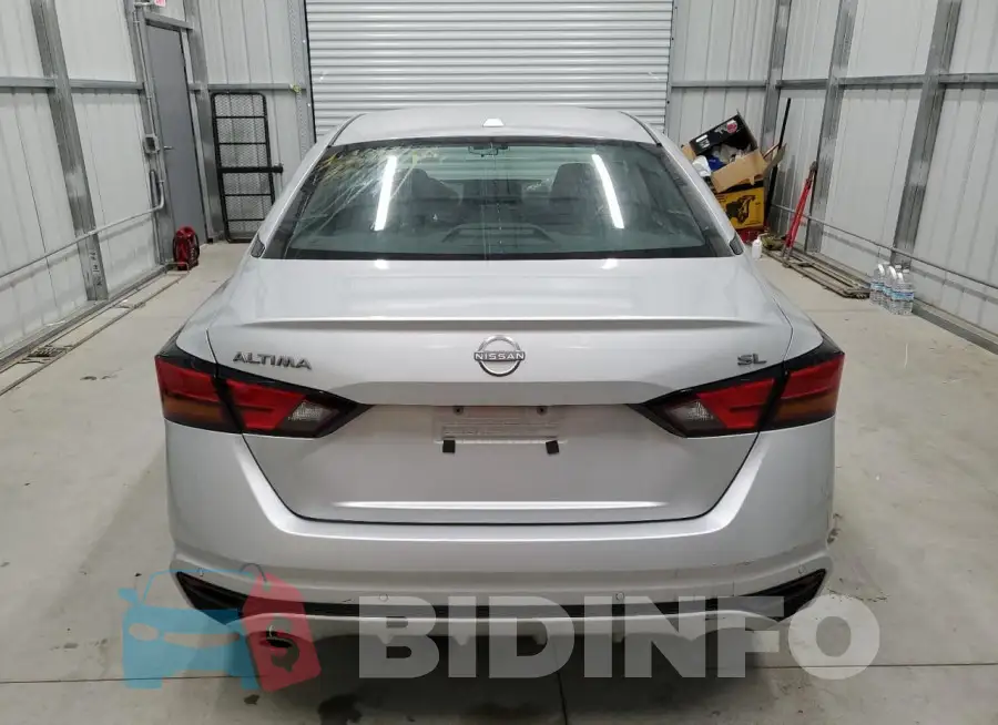 1N4BL4EV3PN360233 Photo# 6