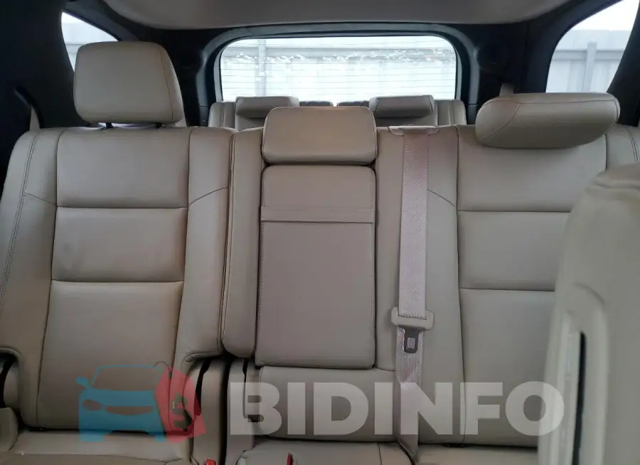 1C4RDJDGXJC408126 Photo# 10