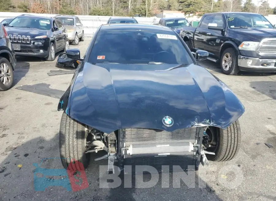 3MW5R7J00M8B88918 Photo# 5
