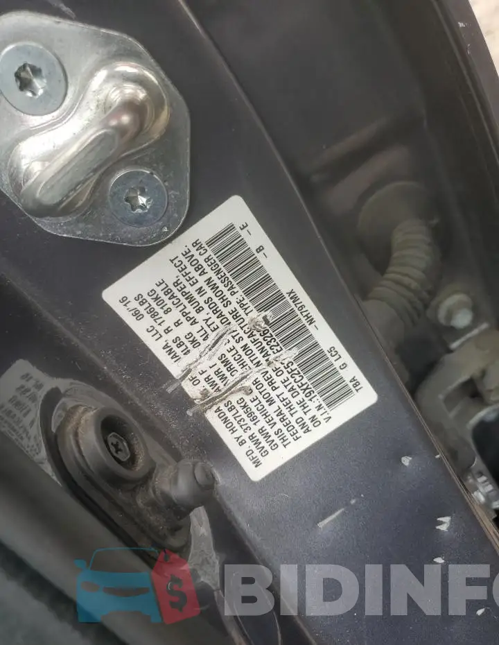 19XFC2F53GE232626 Photo# 12