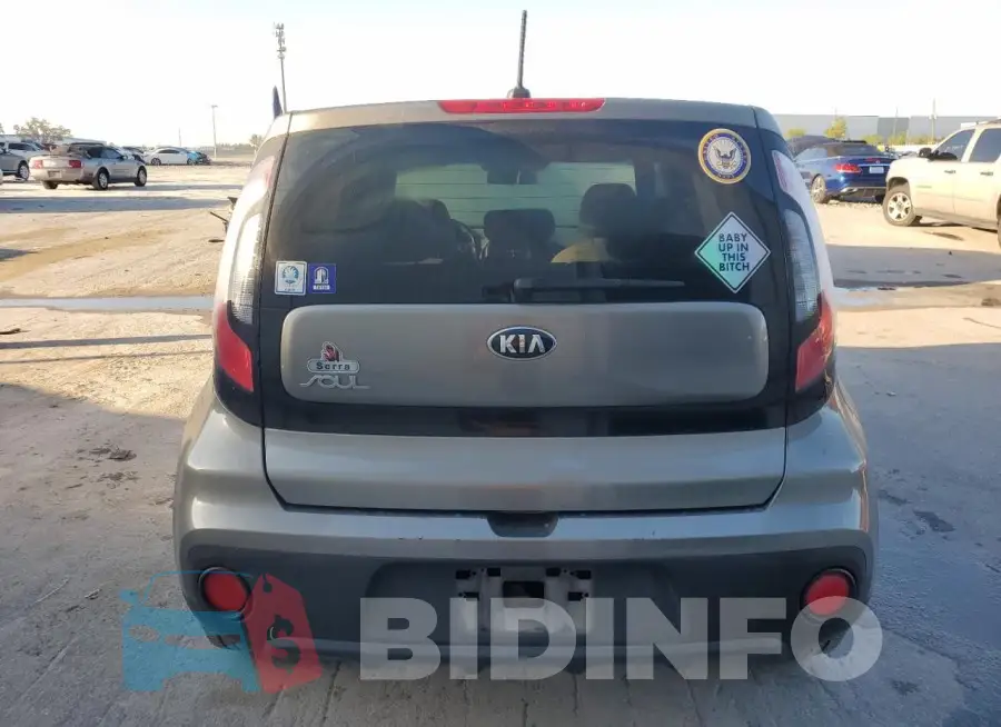 KNDJN2A2XJ7593909 Photo# 6