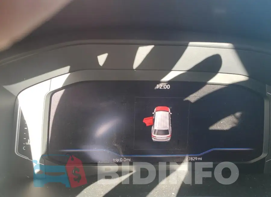 1V2WP2CA5PC536875 Photo# 9