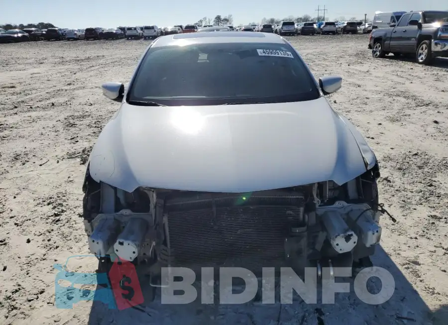 19UDE2F37HA016476 Photo# 5