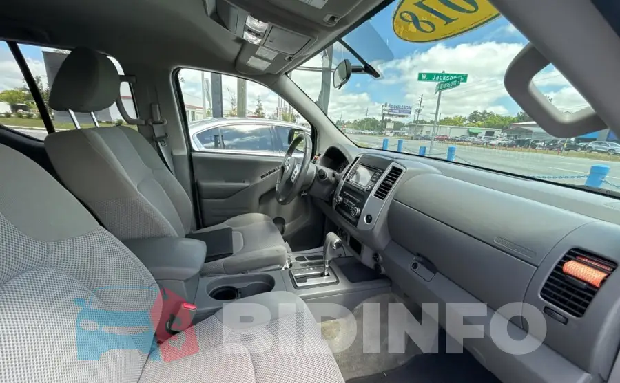 1N6AD0EV9JN704924 Photo# 5