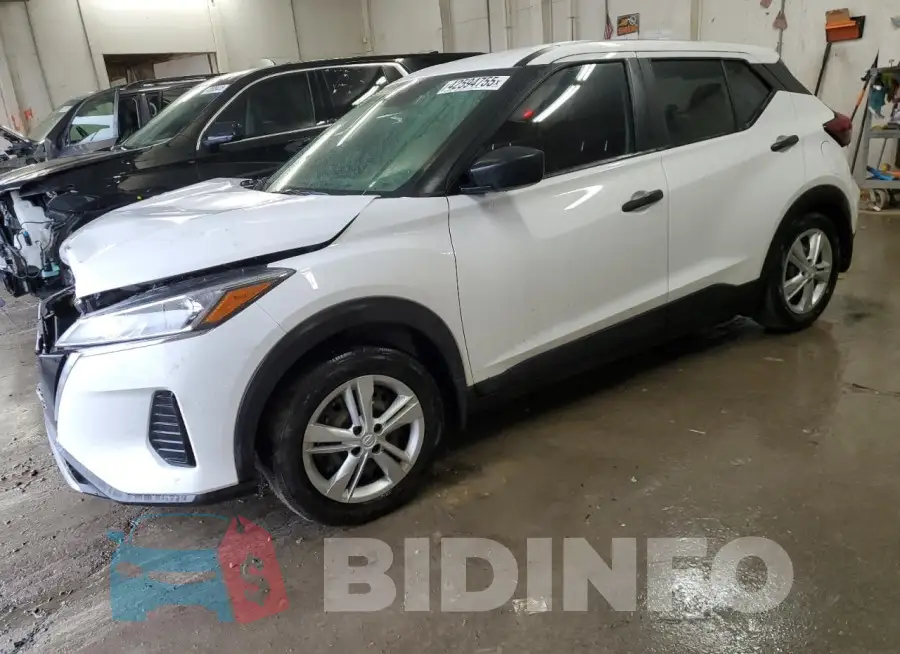 3N1CP5BV3PL504833 Photo# 1