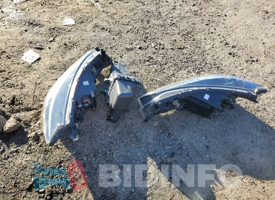 3N1CP5CV2ML465890 Photo# 13