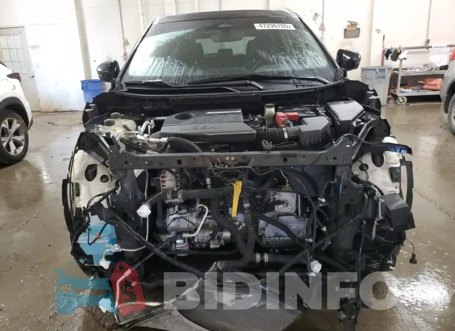 JN8BT3DC5NW120181 Photo# 5