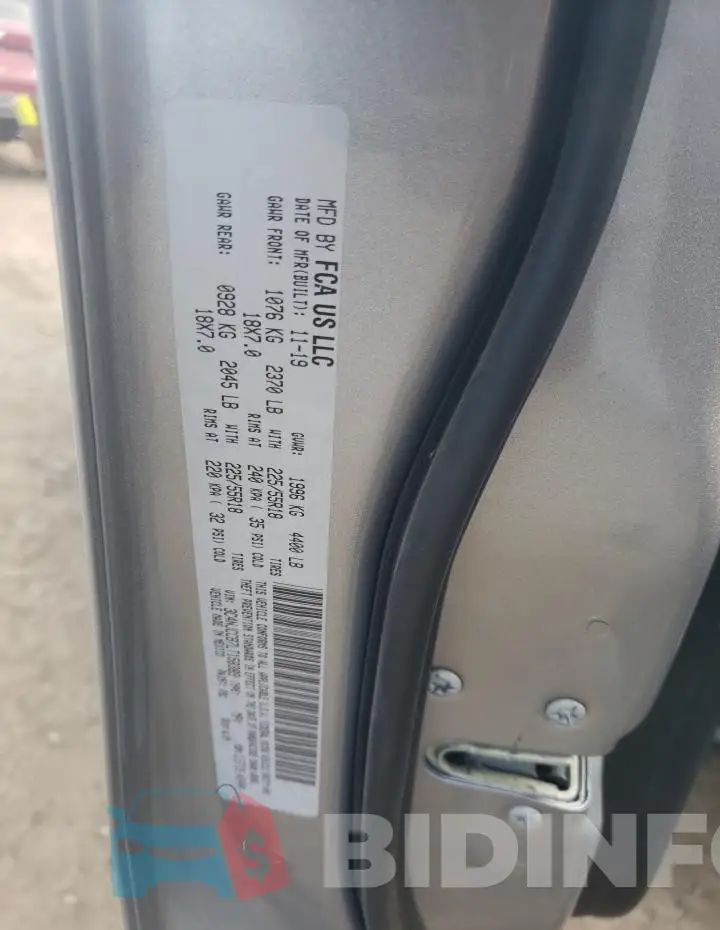 3C4NJCCB7LT158389 Photo# 12
