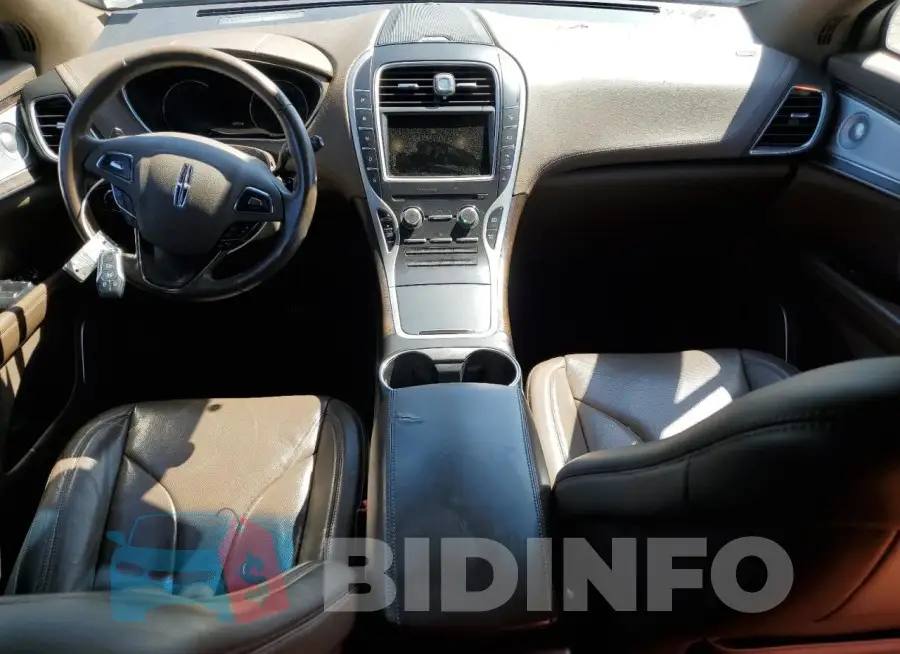 2LMPJ8LR9GBL55424 Photo# 8