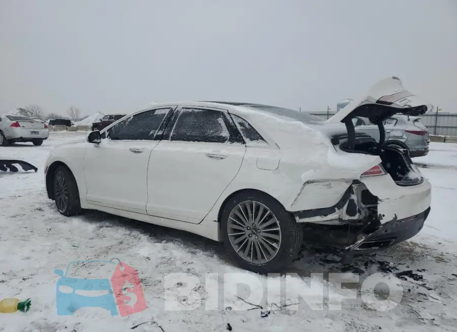 3LN6L2G95GR612623 Photo# 2