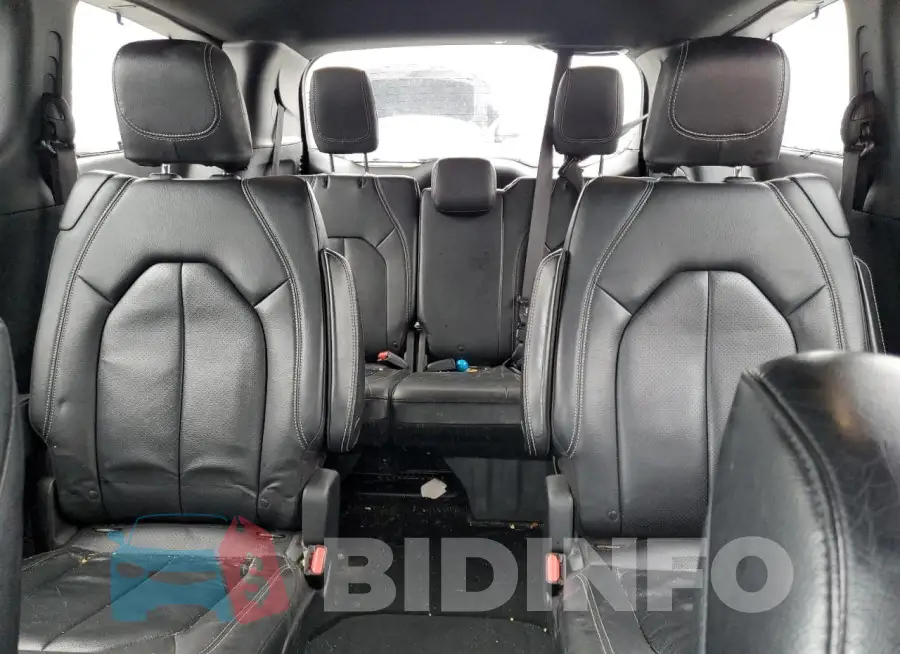 2C4RC3BGXLR278232 Photo# 10