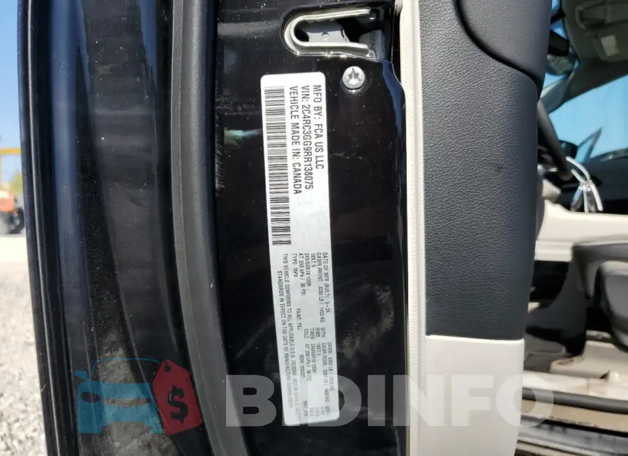 2C4RC3GG9RR138075 Photo# 13