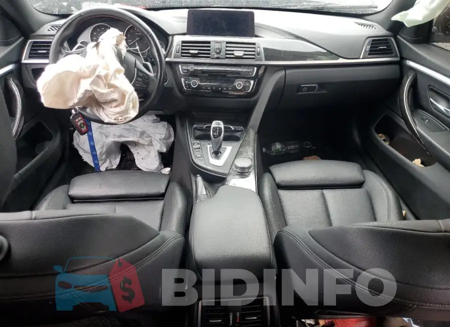 WBA4J3C52KBL09416 Photo# 8