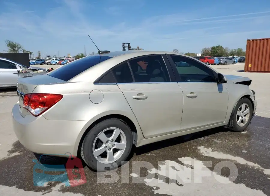 1G1PE5SBXG7180562 Photo# 3