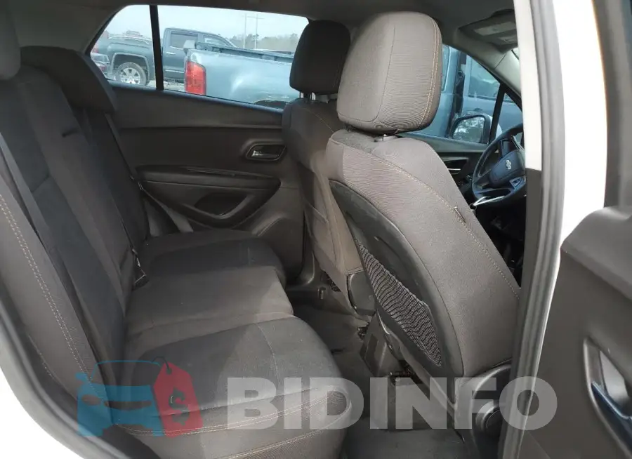 3GNCJKSB0JL211733 Photo# 11