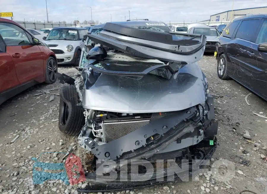KL77LGE27RC228241 Photo# 5