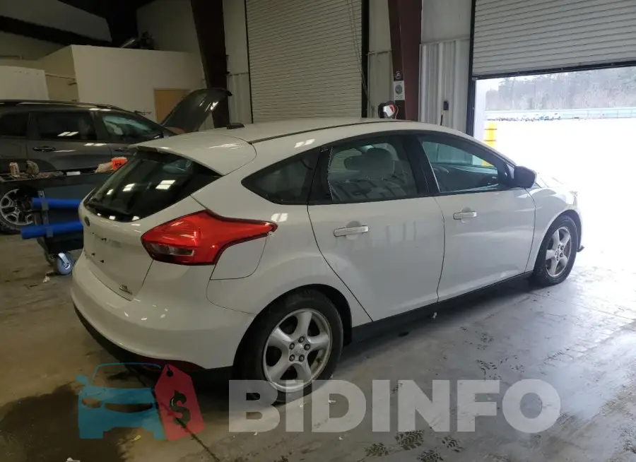 1FADP3K27GL272122 Photo# 3