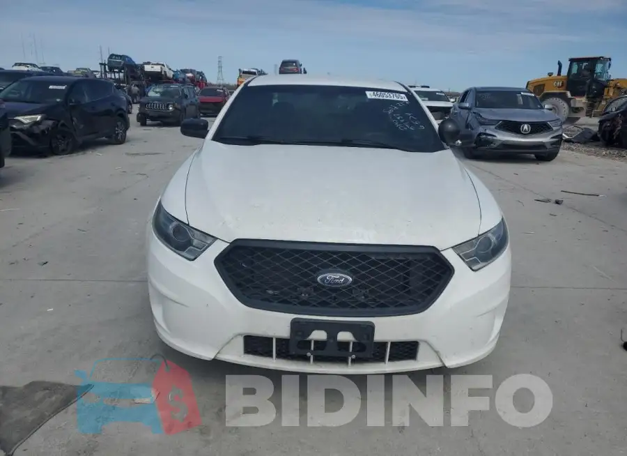 1FAHP2L89HG143663 Photo# 5