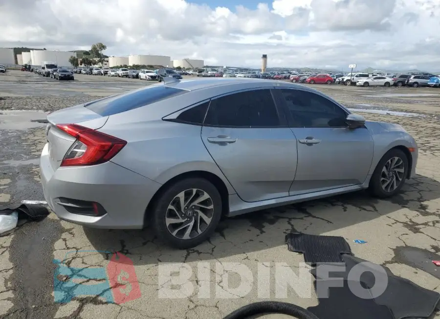 19XFC2F74HE222559 Photo# 3