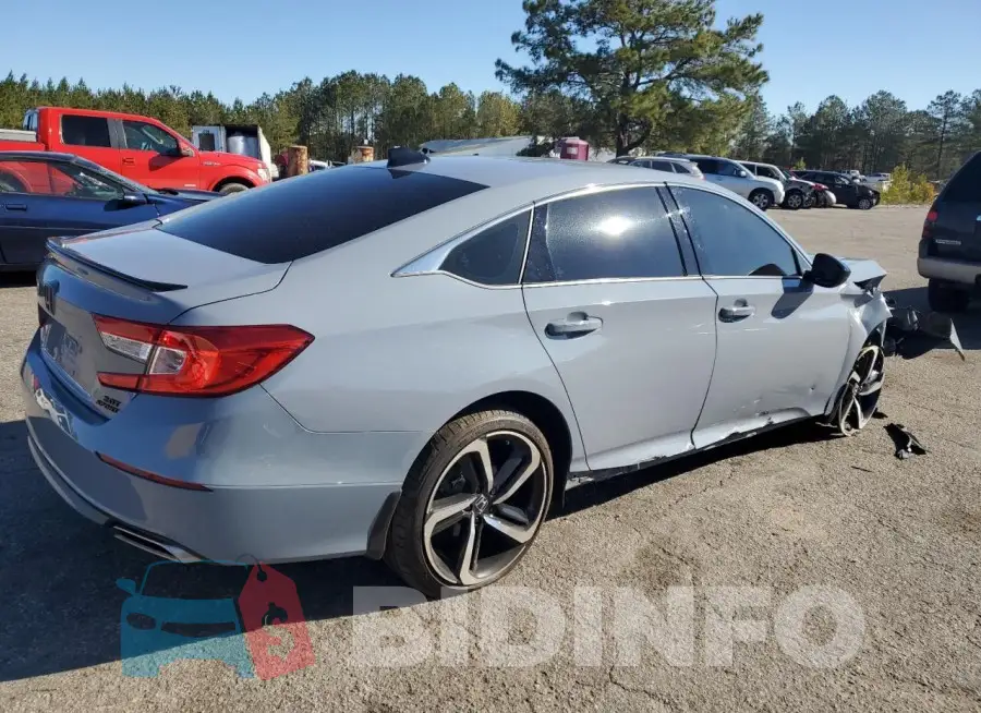 1HGCV2F36MA018595 Photo# 3