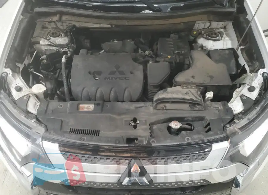 JA4AD2A36KZ054733 Photo# 12