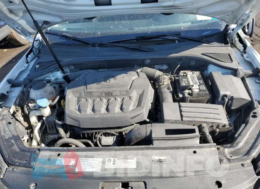 1VWLA7A33KC001587 Photo# 11