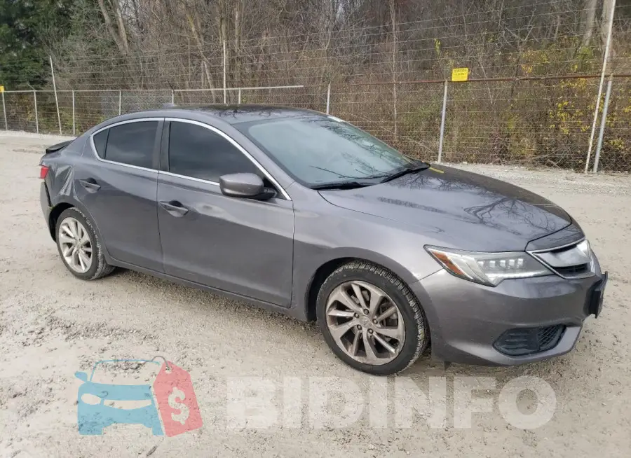 19UDE2F35JA009869 Photo# 4