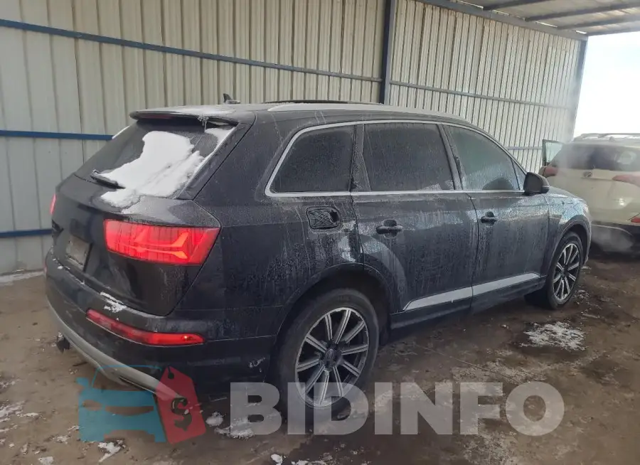 WA1LAAF72KD013696 Photo# 3