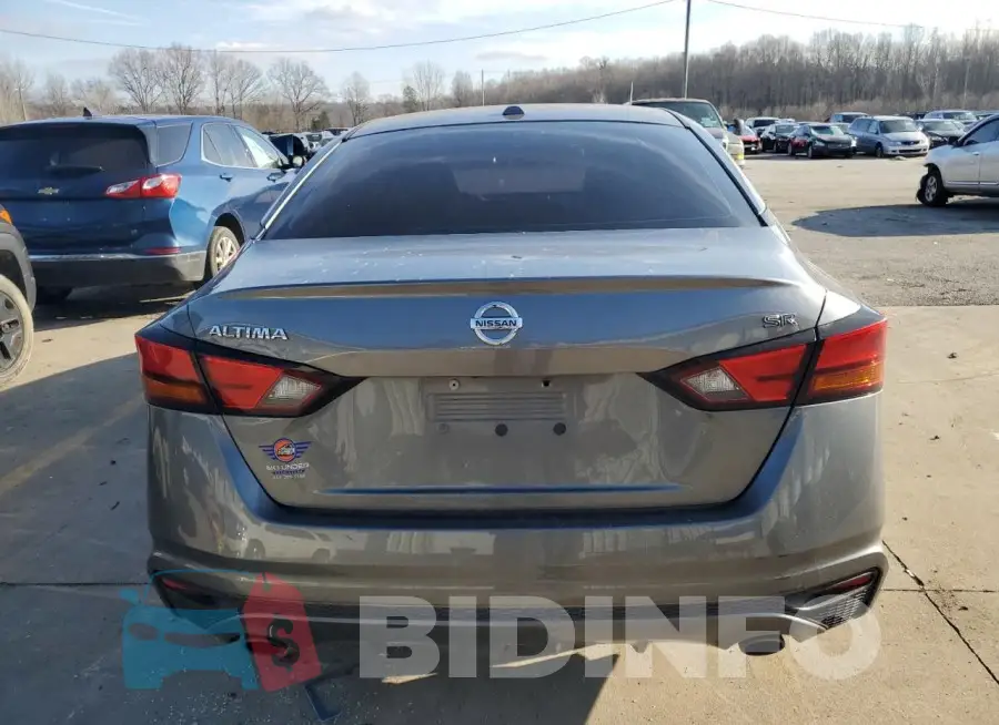 1N4BL4CV7KC139533 Photo# 6