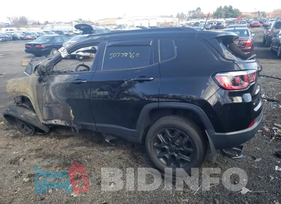 3C4NJDAB2LT167526 Photo# 2