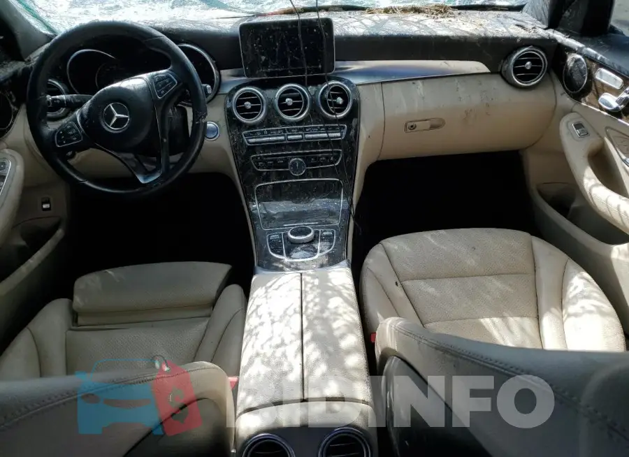 55SWF4KB2JU258150 Photo# 8