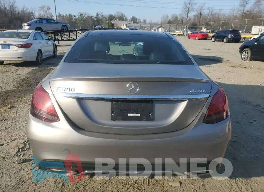 WDDWF8EB4LR549918 Photo# 6